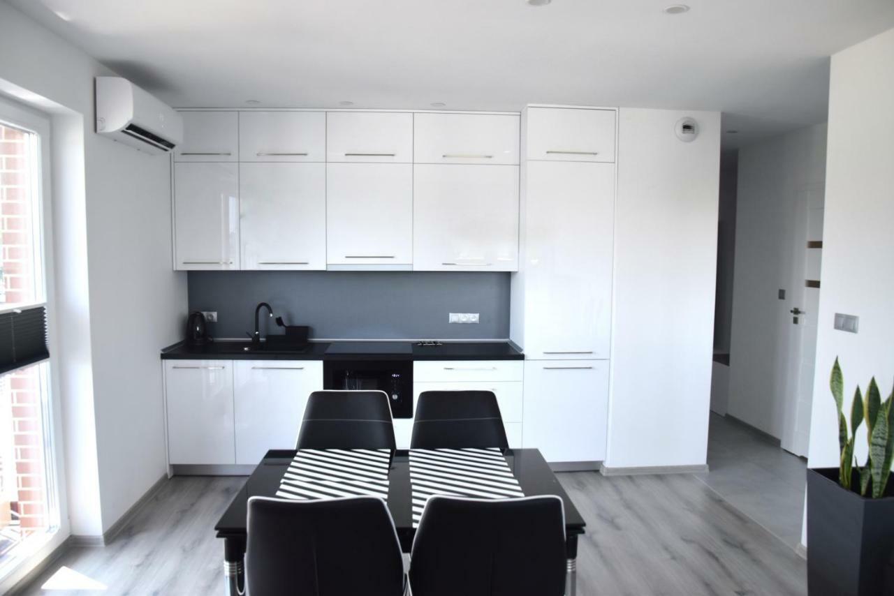 Apartament 102 G&W Apartment Wrocław Exterior foto